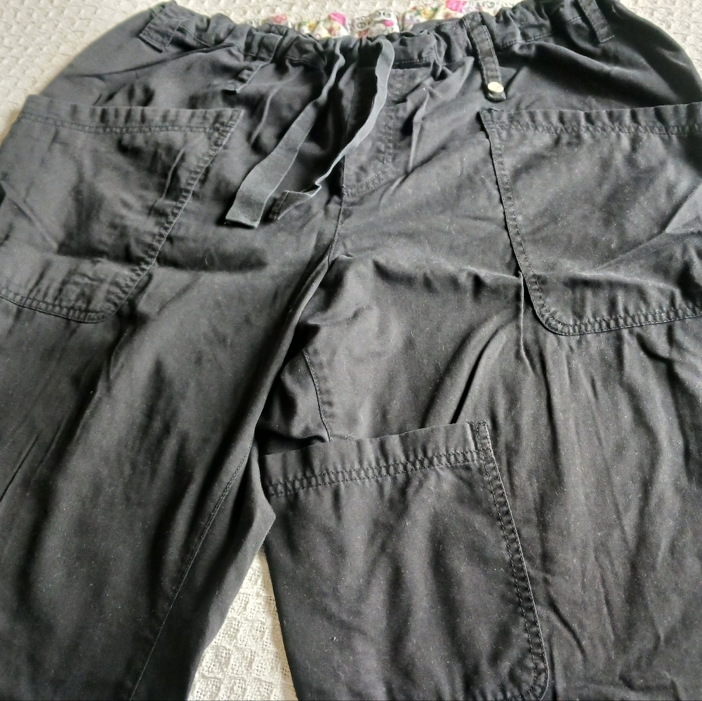 Black Koi Nikki scrub pants.  2xl one length